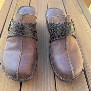 BOC Lua Brown Clogs